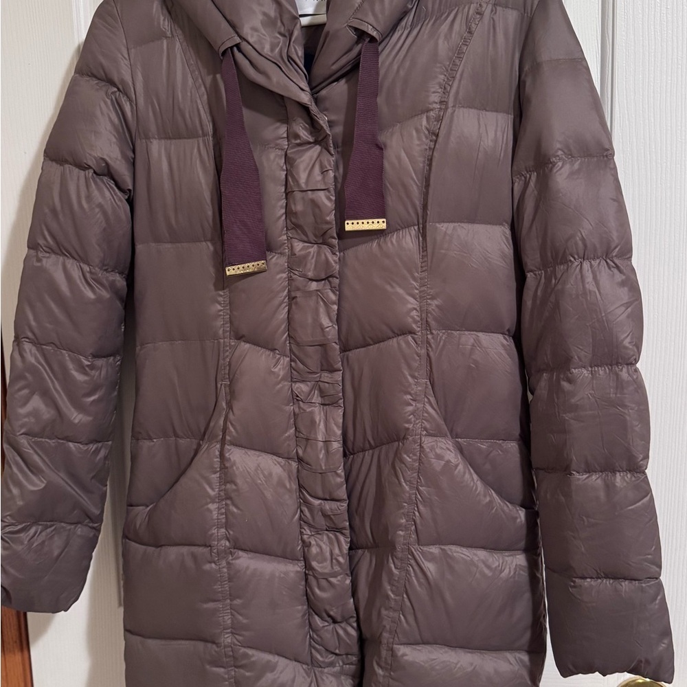T Tahari Women's Puffer Jacket - Taupe